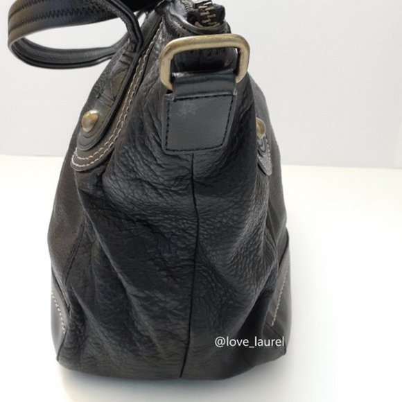 The Sak Iris Black Pebbled Leather Tote Bag - Picture 10 of 16